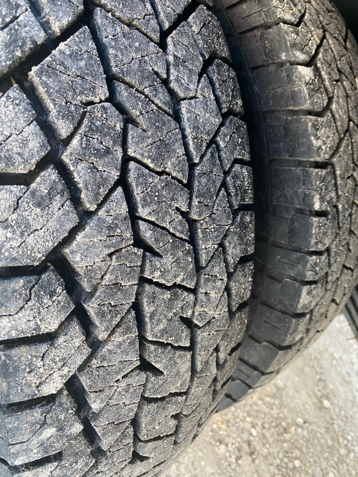 Ford Super Duty F-350 DRW Reg Cab 141" WB 60" CA XL 4WD 2020