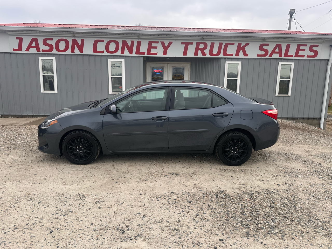 Toyota Corolla XLE CVT (Natl) 2018