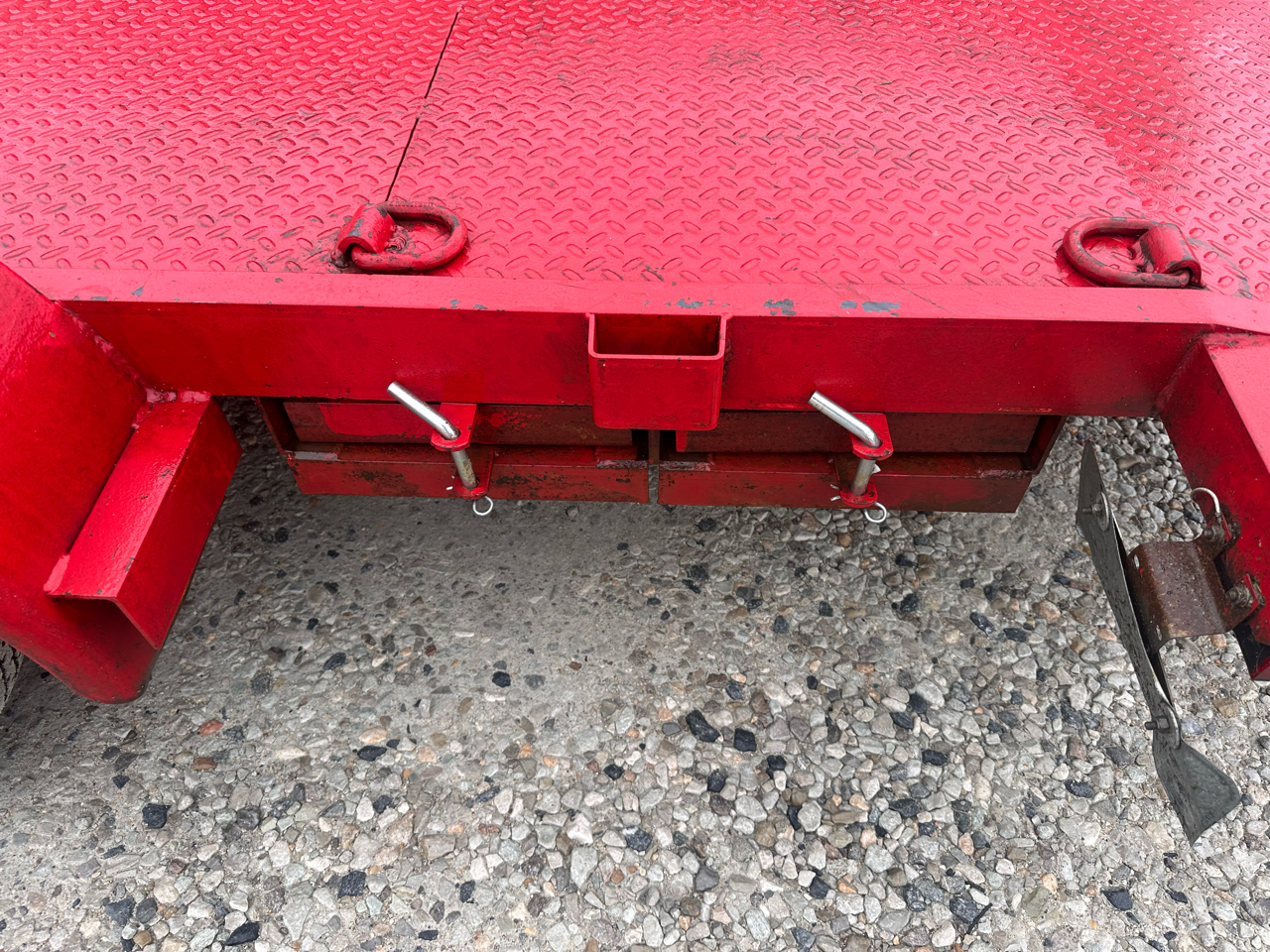 P&T Trailers Car Hauler  2014