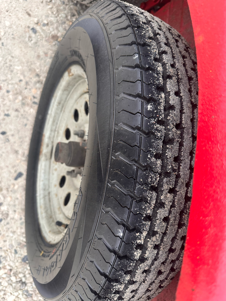 P&T Trailers Car Hauler  2014