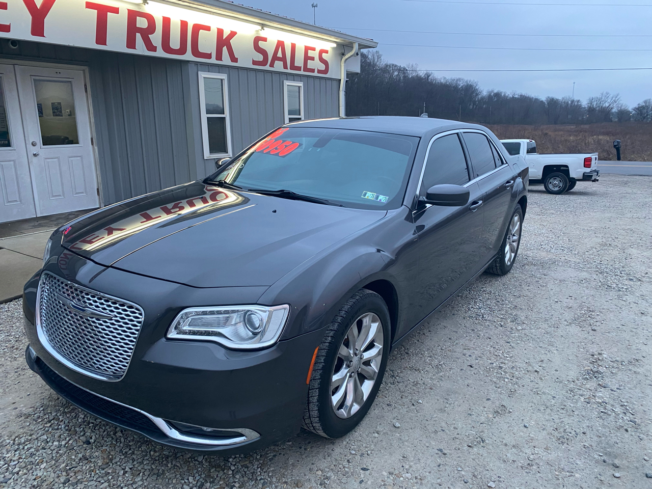 Chrysler 300 4dr Sdn Limited AWD 2016