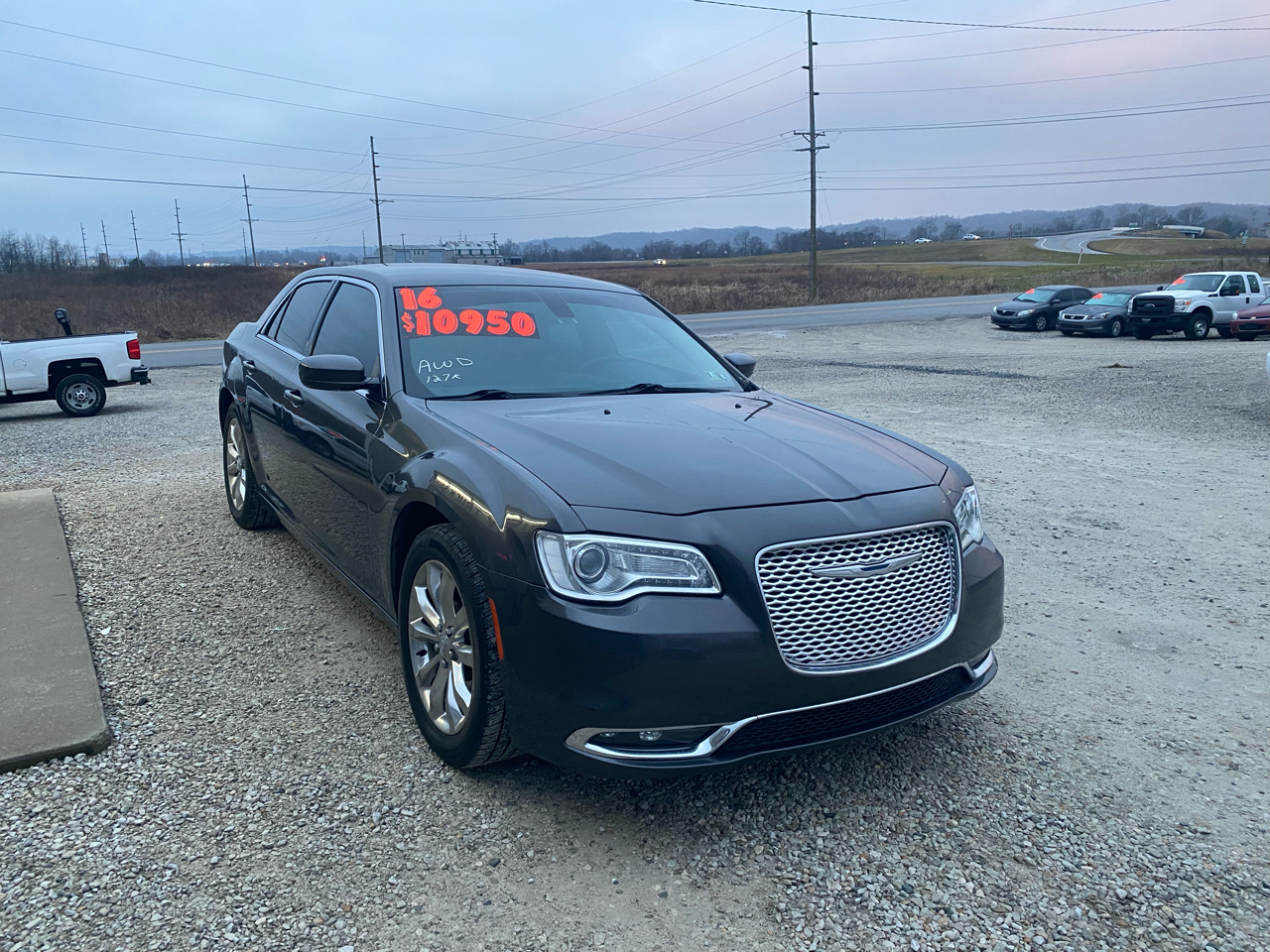 Chrysler 300 4dr Sdn Limited AWD 2016