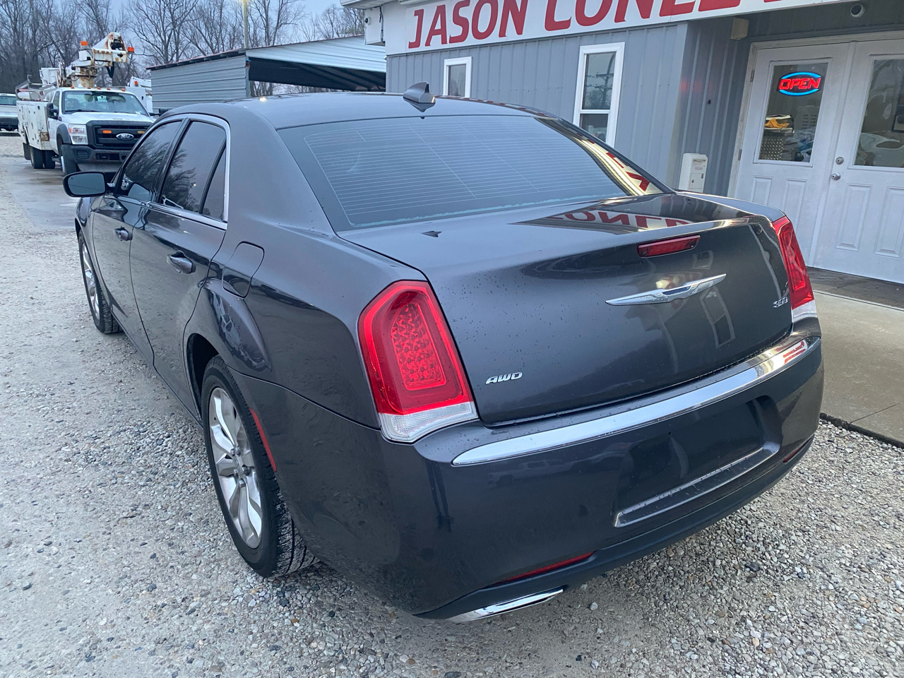 Chrysler 300 4dr Sdn Limited AWD 2016