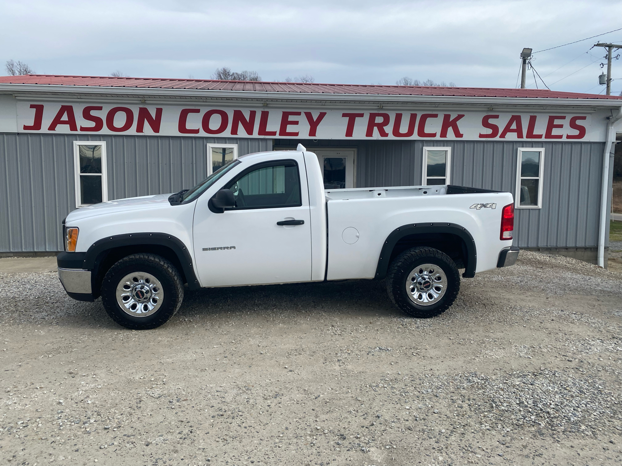 GMC Sierra 1500 4WD Reg Cab 119.0" Work Truck 2010