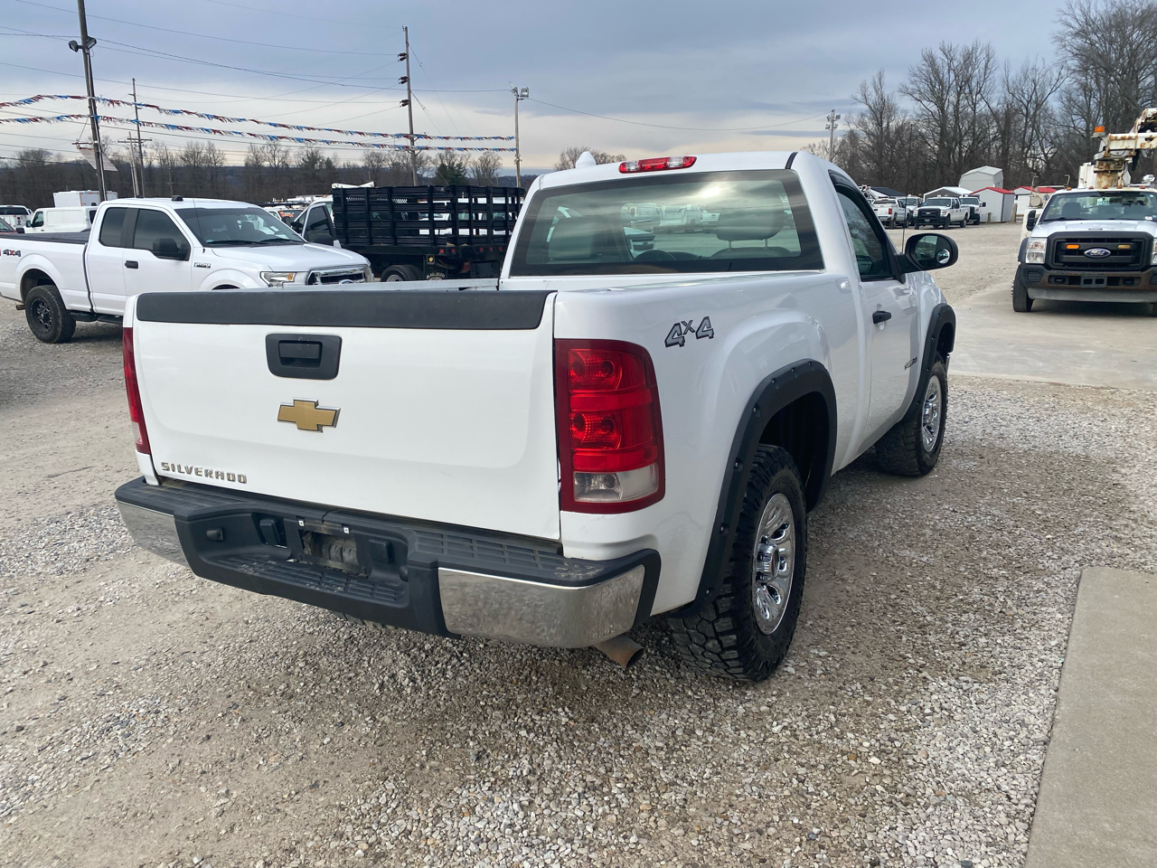 GMC Sierra 1500 4WD Reg Cab 119.0" Work Truck 2010