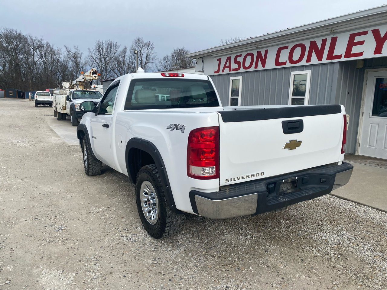 GMC Sierra 1500 4WD Reg Cab 119.0" Work Truck 2010