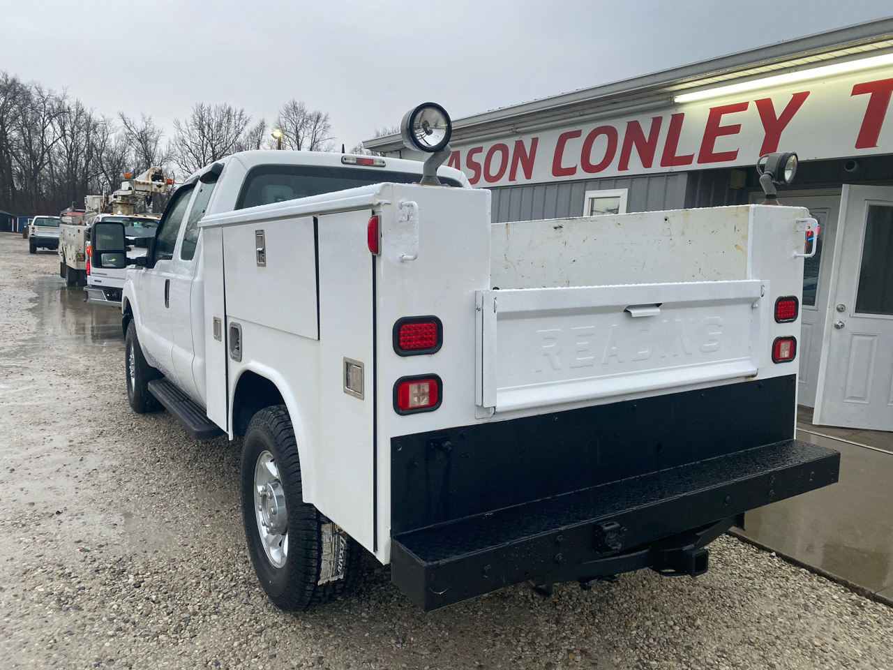 Ford Super Duty F-250 SRW 4WD SuperCab 142" Lariat 2016