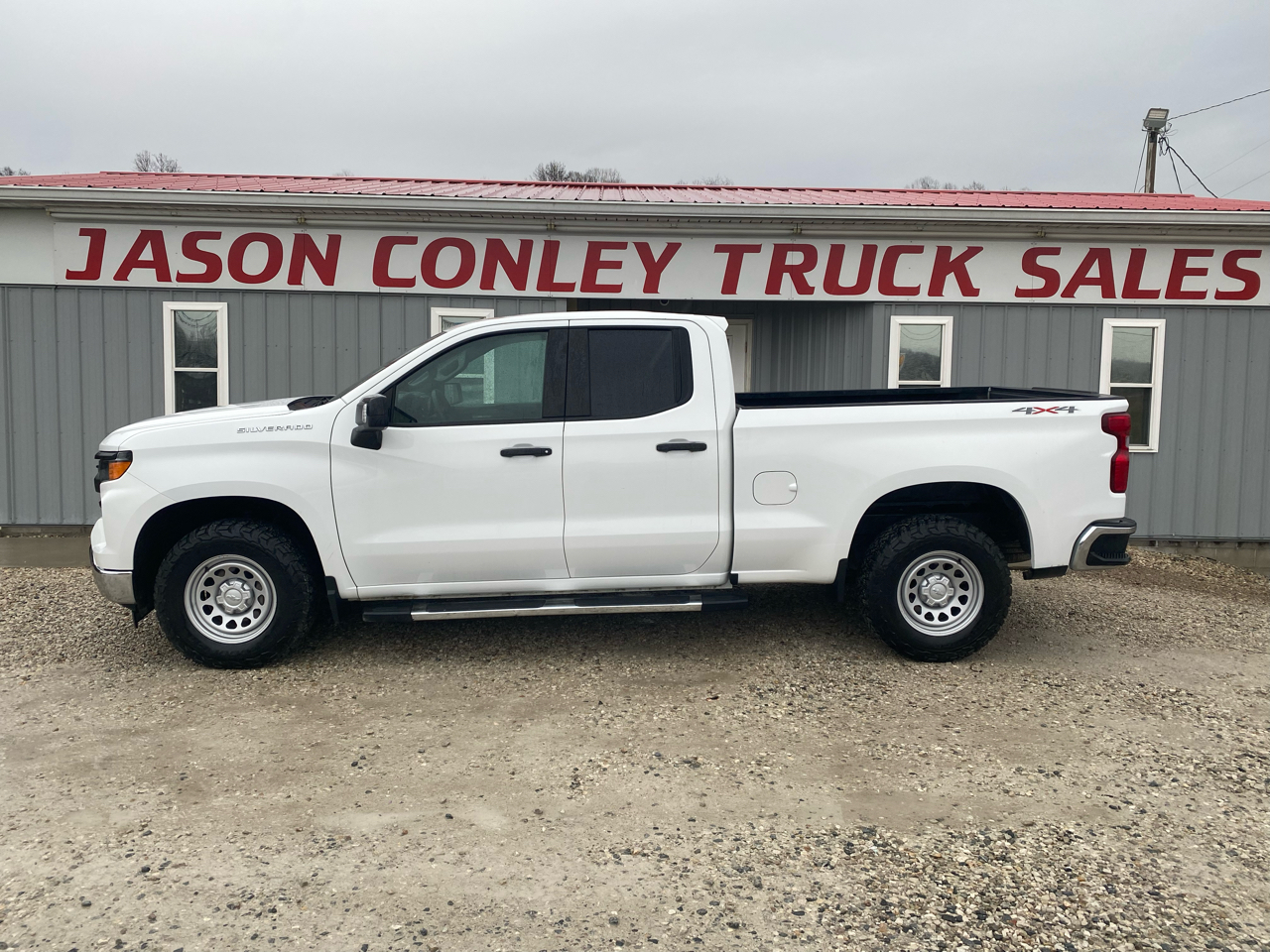 2022 Chevrolet Silverado 1500 4WD Double Cab 147" Work Truck