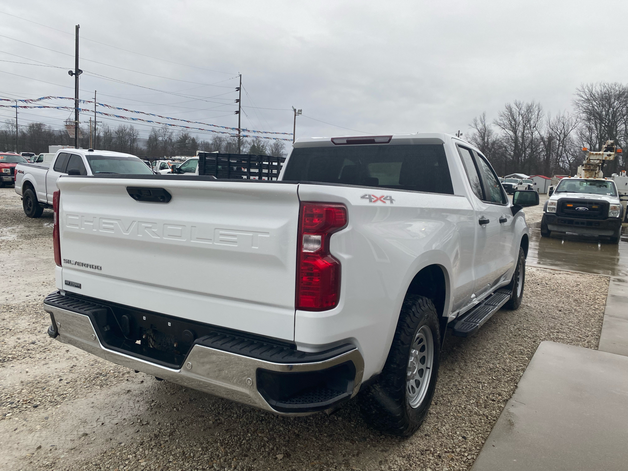 Chevrolet Silverado 1500 4WD Double Cab 147" Work Truck 2022