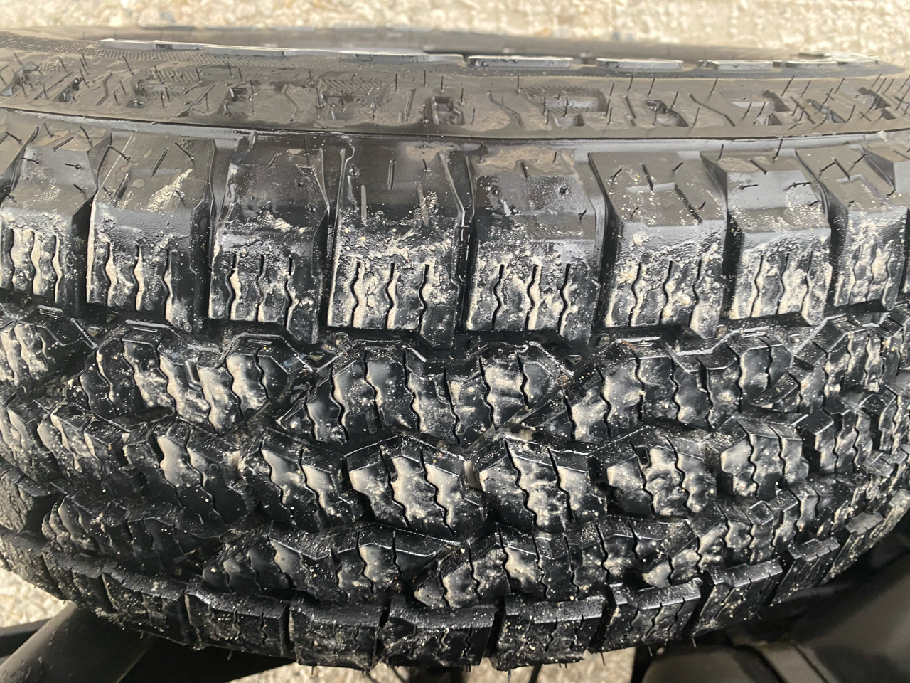 Ford F-150 4WD SuperCab 163" Lariat w/HD Payload Pkg 2015