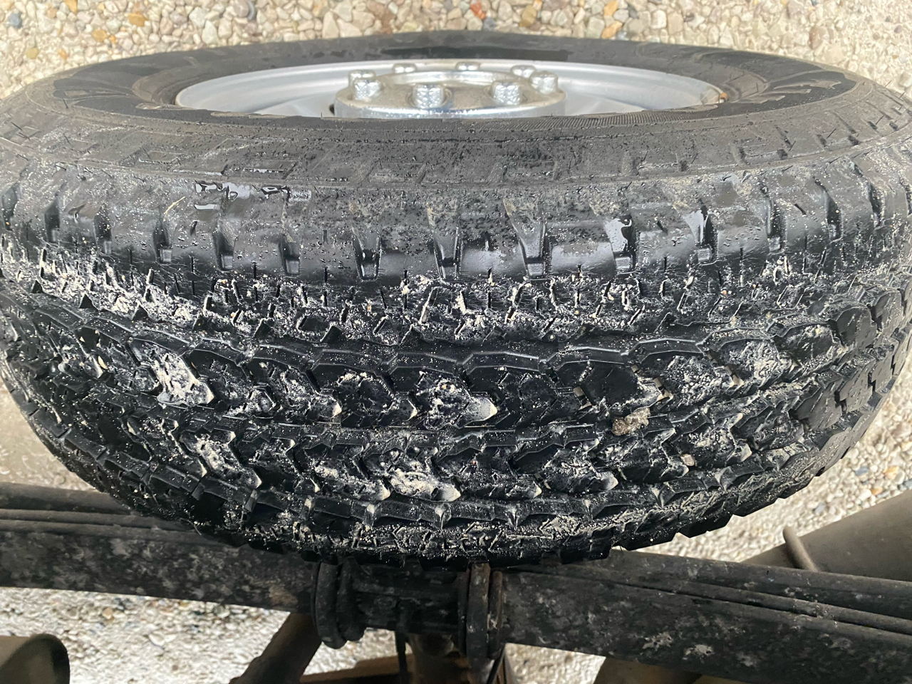 Ford Super Duty F-250 SRW 4WD Reg Cab 137" XL 2015