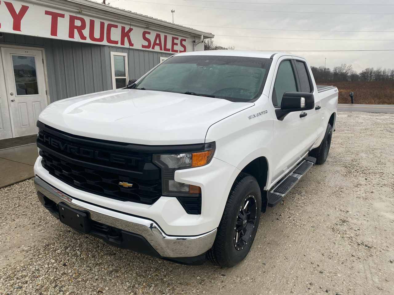 Chevrolet Silverado 1500 4WD Double Cab 147" Work Truck 2022