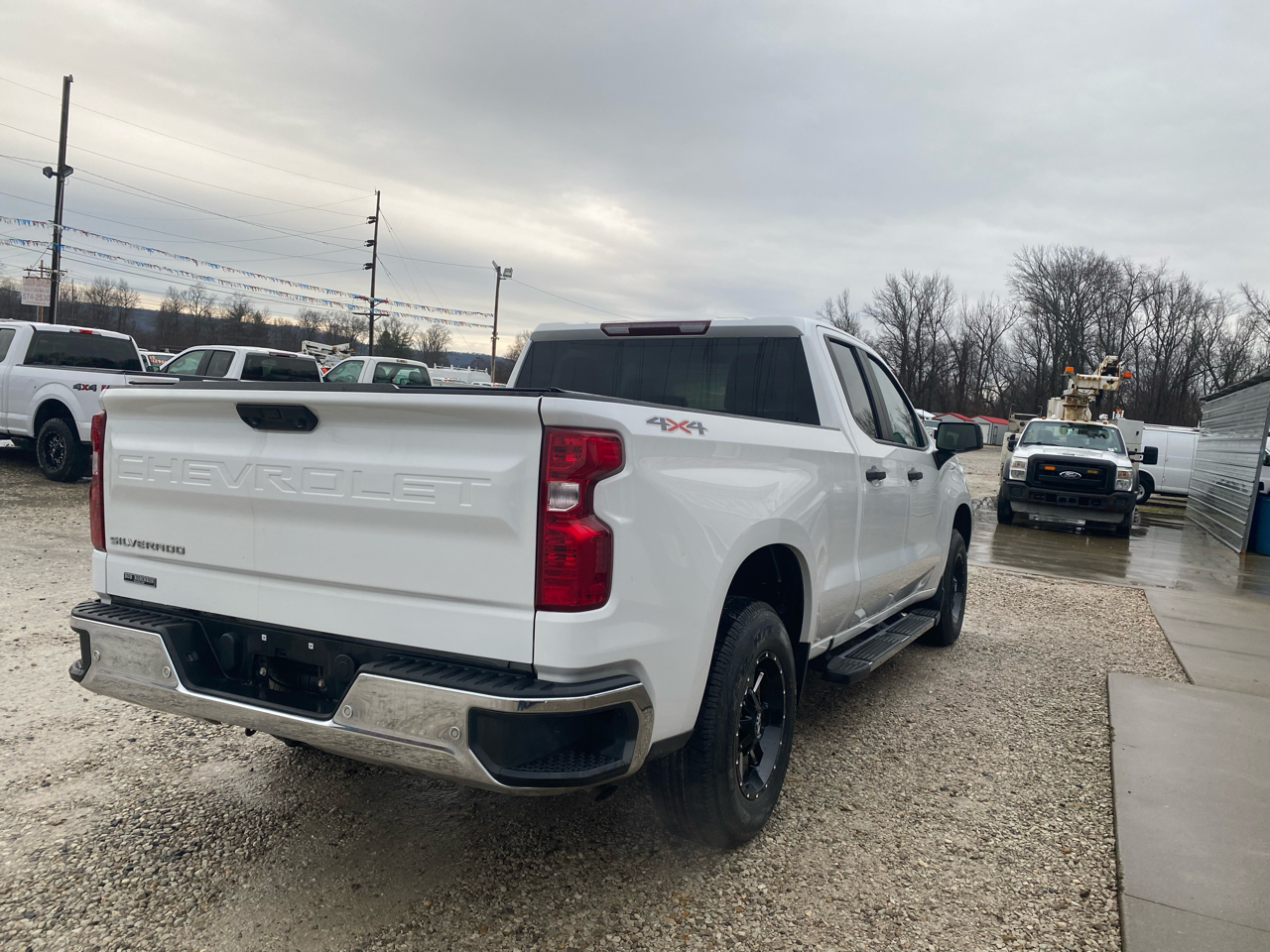 Chevrolet Silverado 1500 4WD Double Cab 147" Work Truck 2022