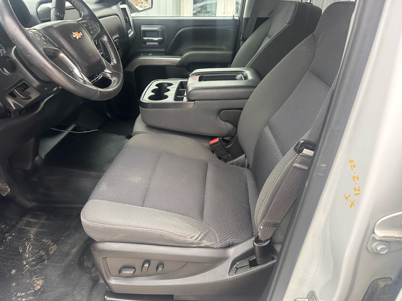 Chevrolet Silverado 1500 4WD Double Cab 143.5" LT w/1LT 2017