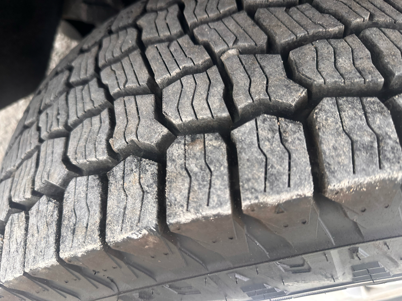 Chevrolet Silverado 1500 4WD Double Cab 143.5" LT w/1LT 2017