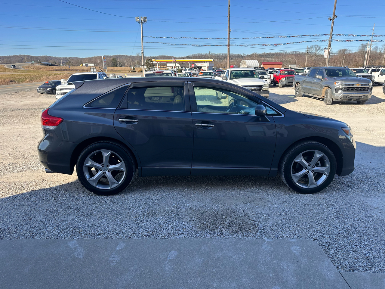 Toyota Venza 4dr Wgn V6 AWD (Natl) 2010