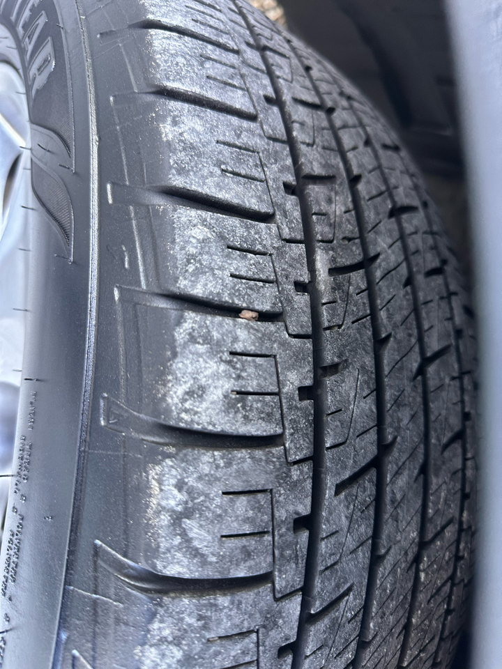 Toyota Venza 4dr Wgn V6 AWD (Natl) 2010