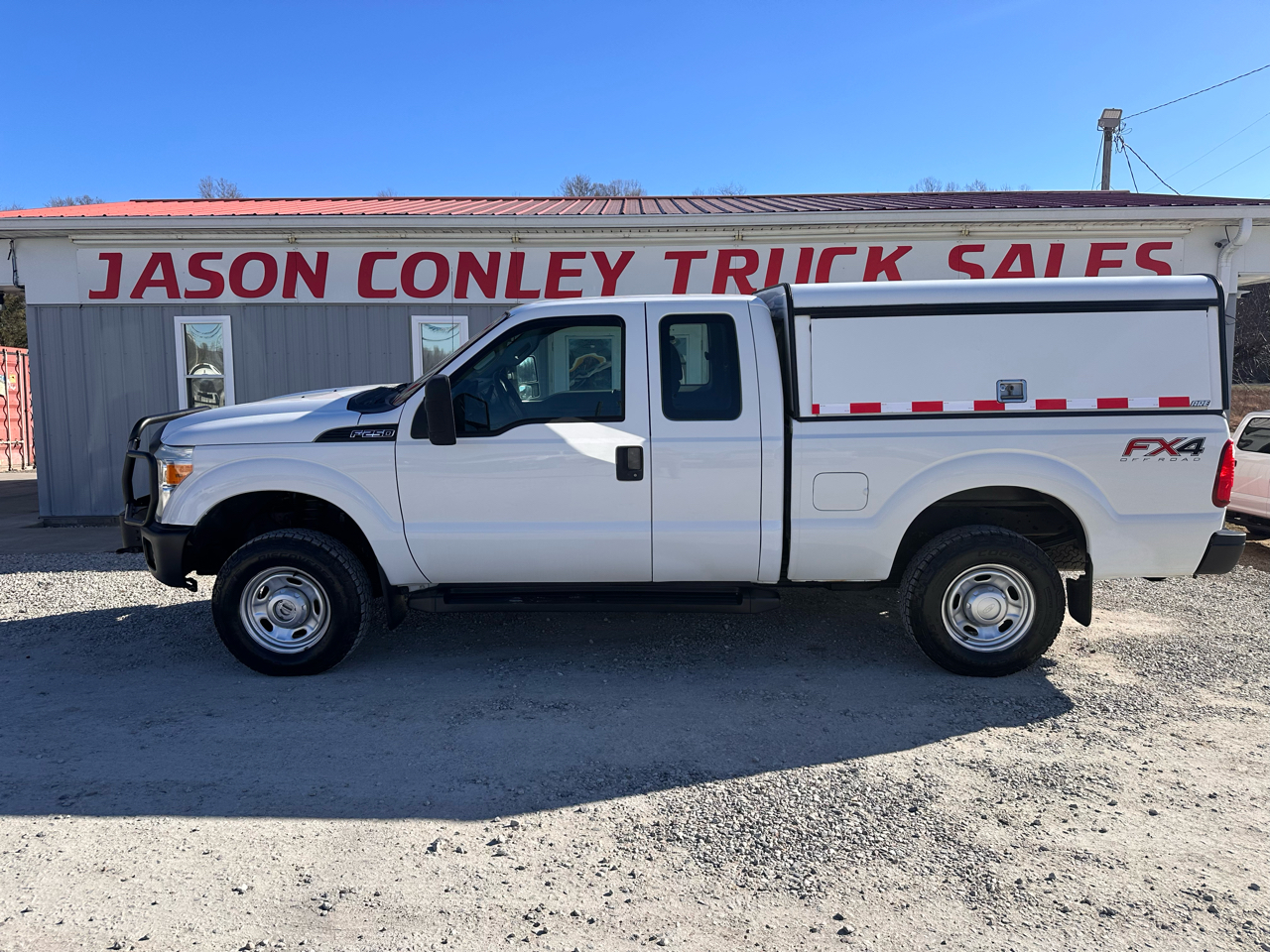 Ford Super Duty F-250 SRW 4WD SuperCab 142" FX4 2013