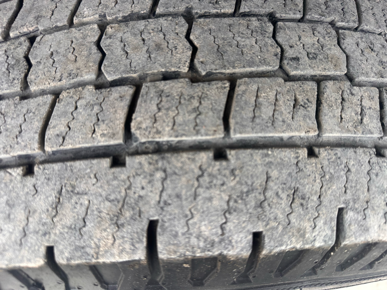 Ford Super Duty F-350 SRW 4WD SuperCab 158" XL 2012