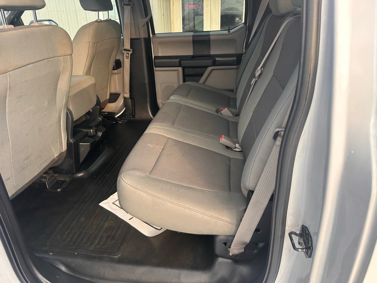 Ford F-150 XL 4WD SuperCrew 5.5' Box 2017