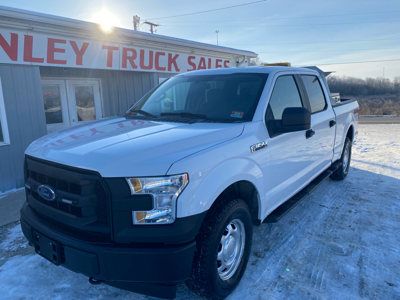 Ford F-150 XL SuperCrew 4WD 2017