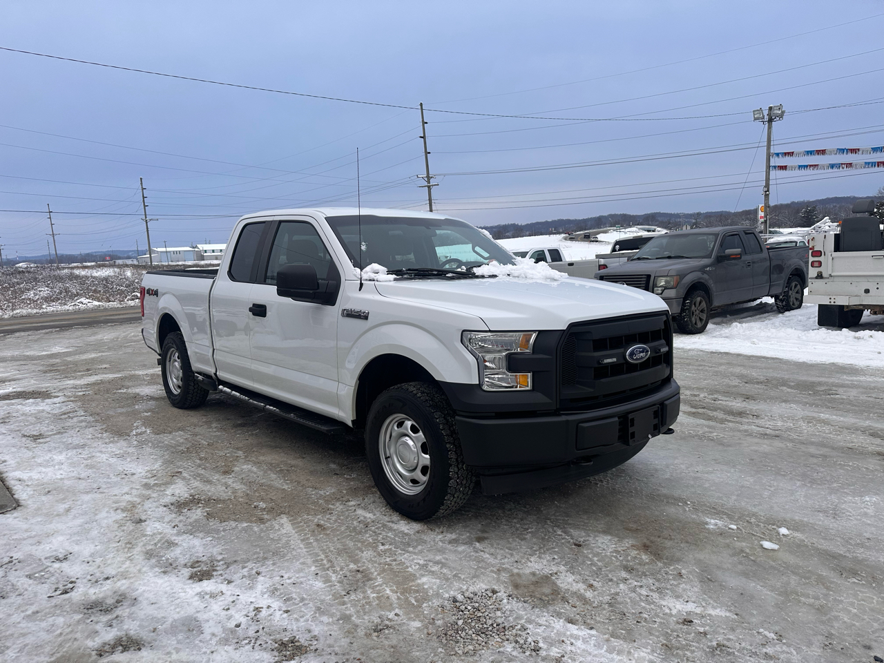 Ford F-150 XL 4WD SuperCab 6.5' Box 2017
