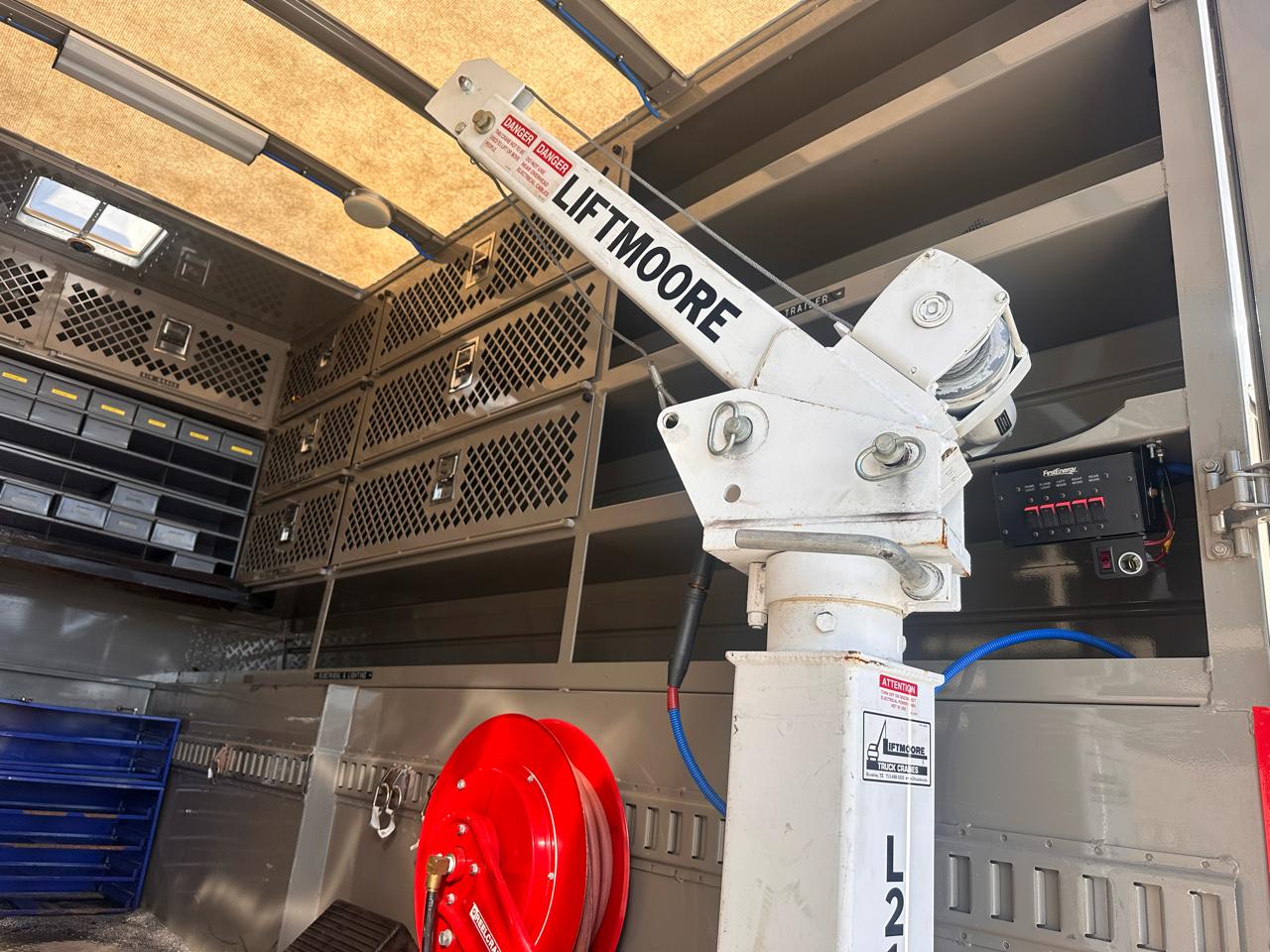 Ford Super Duty F-450 DRW 4WD Reg Cab 201" WB 120" CA XL 2008