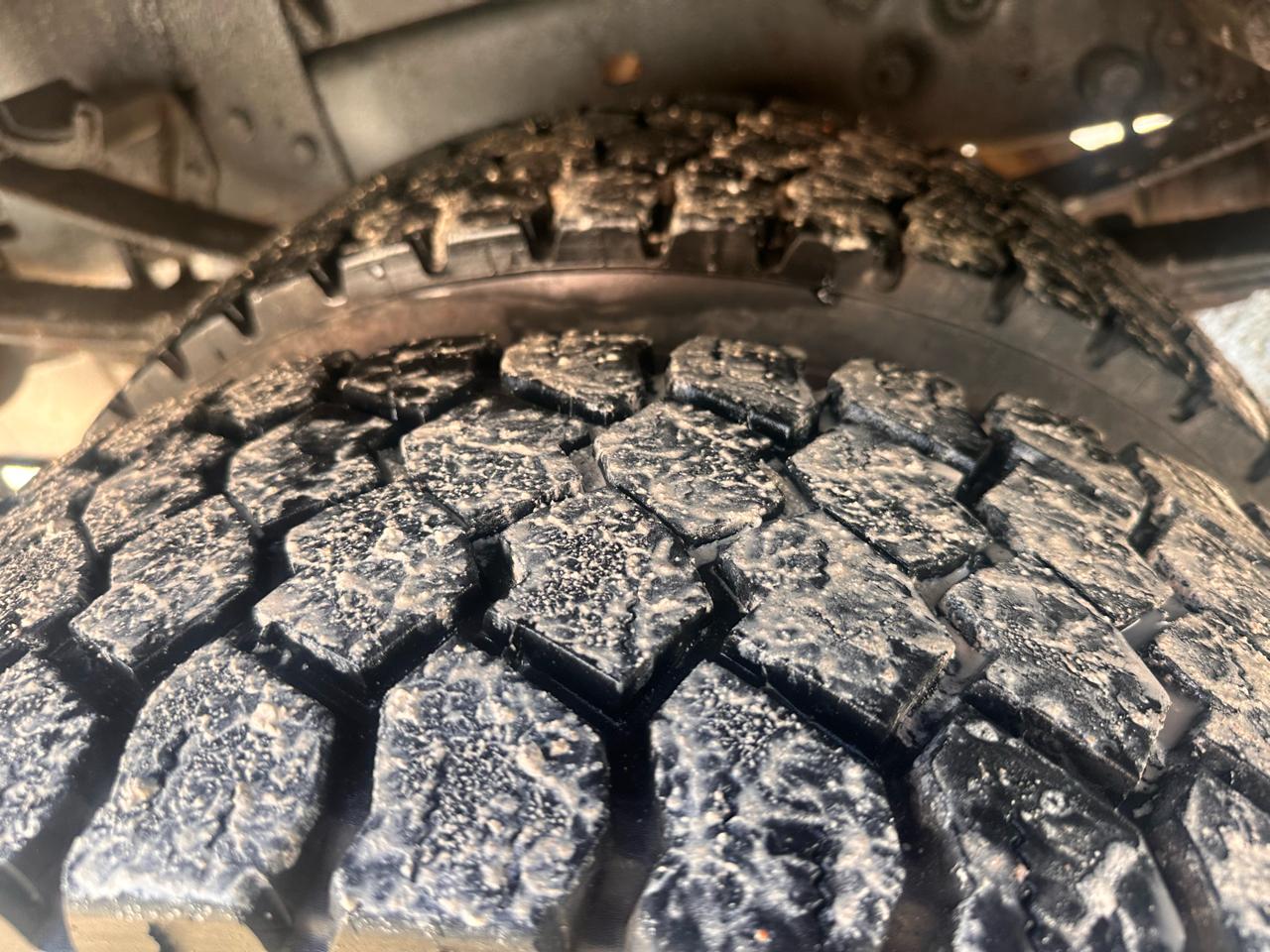 Ford Super Duty F-450 DRW 4WD Reg Cab 165" WB 84" CA XL 2008