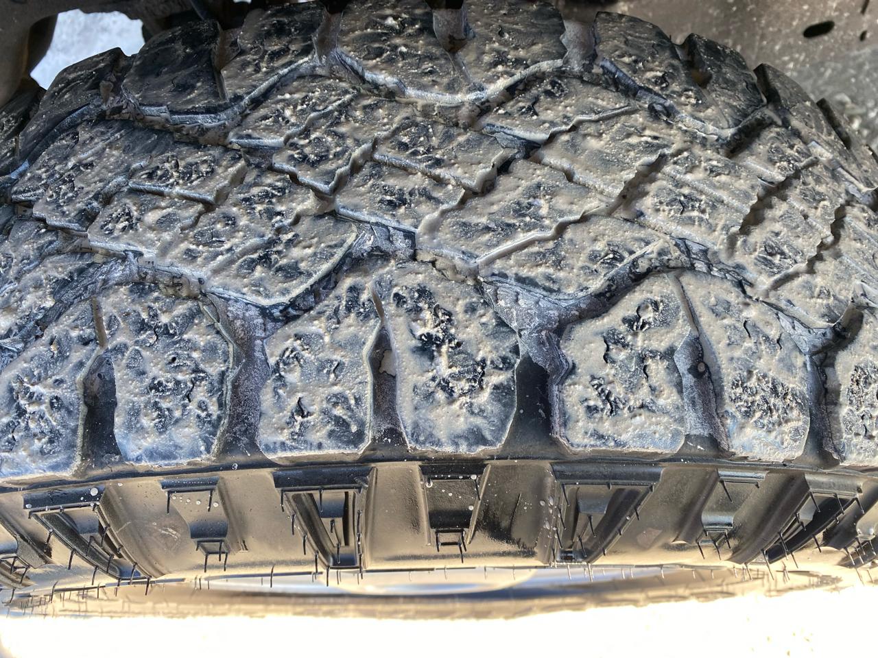 Ford Super Duty F-250 SRW 4WD Reg Cab 137" XLT 2013