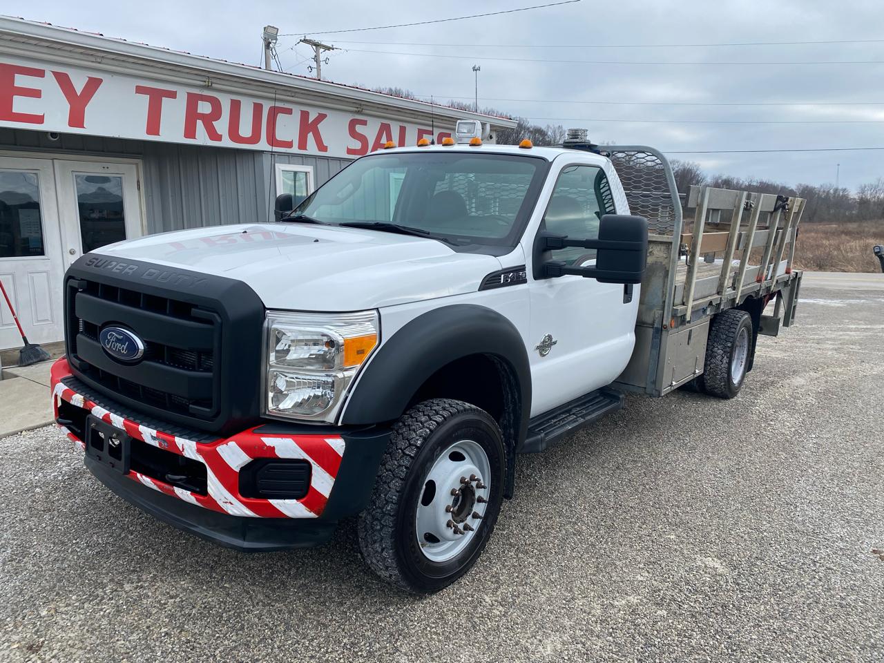 Ford Super Duty F-450 DRW 4WD Reg Cab 141" WB 60" CA XLT 2012