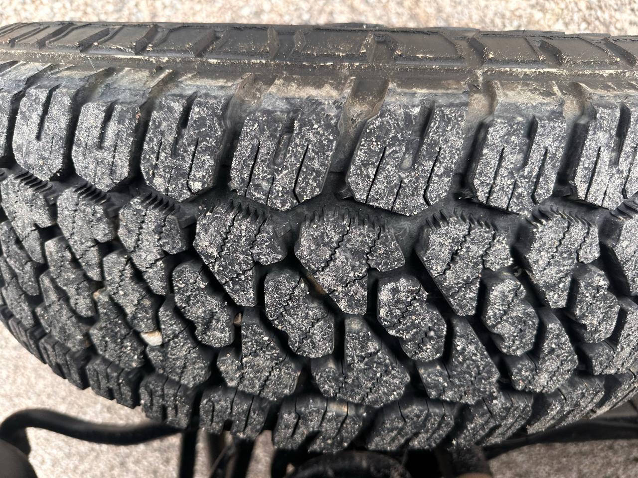 Ford Econoline Cargo Van E-250 Recreational 2012