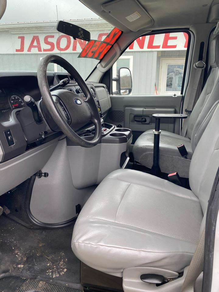 Ford Econoline Cargo Van E-250 Recreational 2012