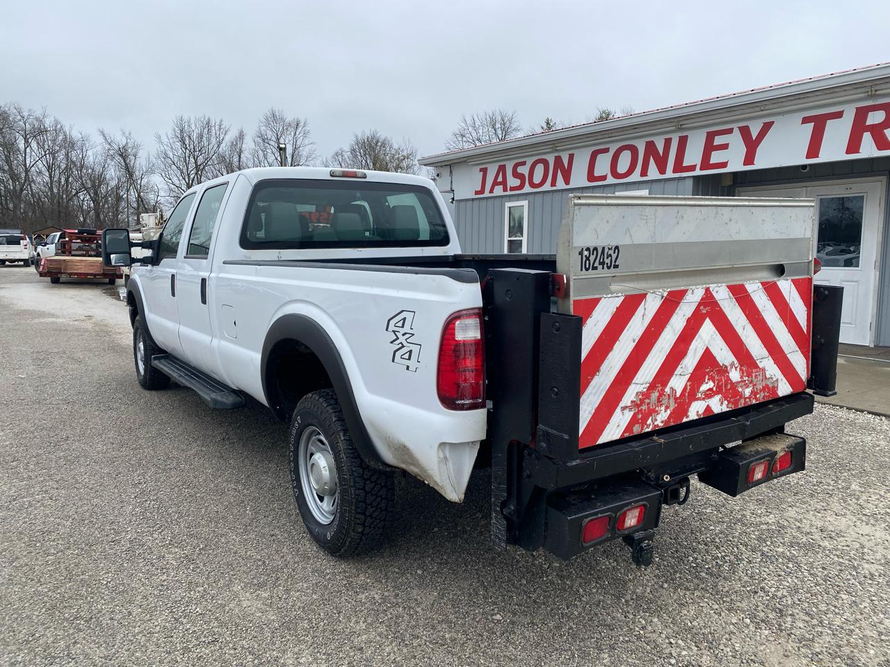 Ford Super Duty F-350 SRW 4WD Crew Cab 172" XL 2012