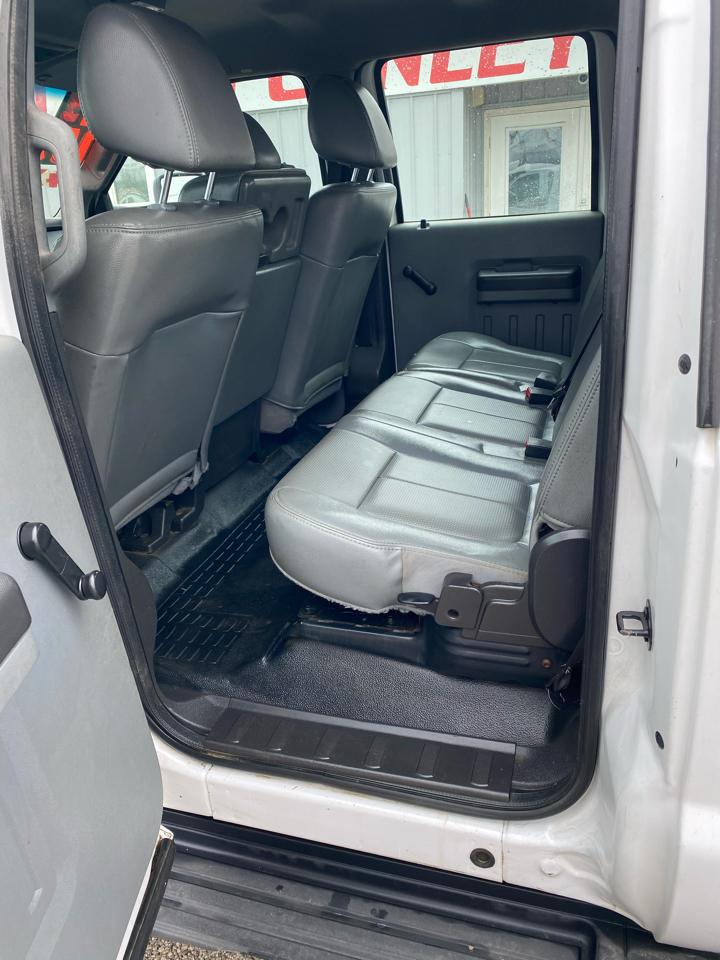 Ford Super Duty F-350 SRW 4WD Crew Cab 172" XL 2012