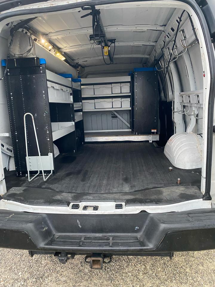 Chevrolet Express Cargo Van RWD 2500 135" 2015