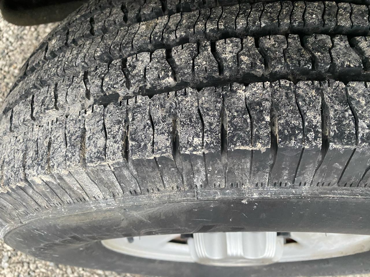 Chevrolet Express Cargo Van RWD 2500 135" 2015