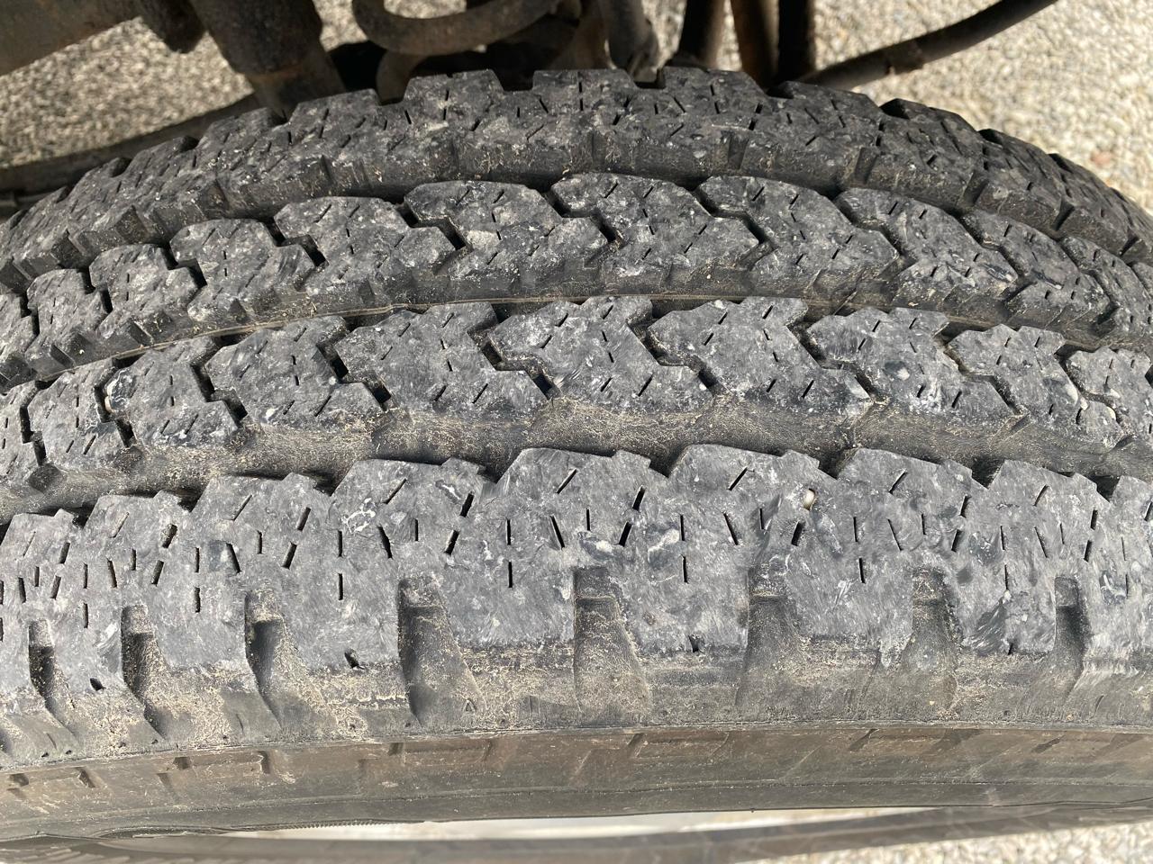 Ford Super Duty F-250 Supercab 142" XL 4WD 2006