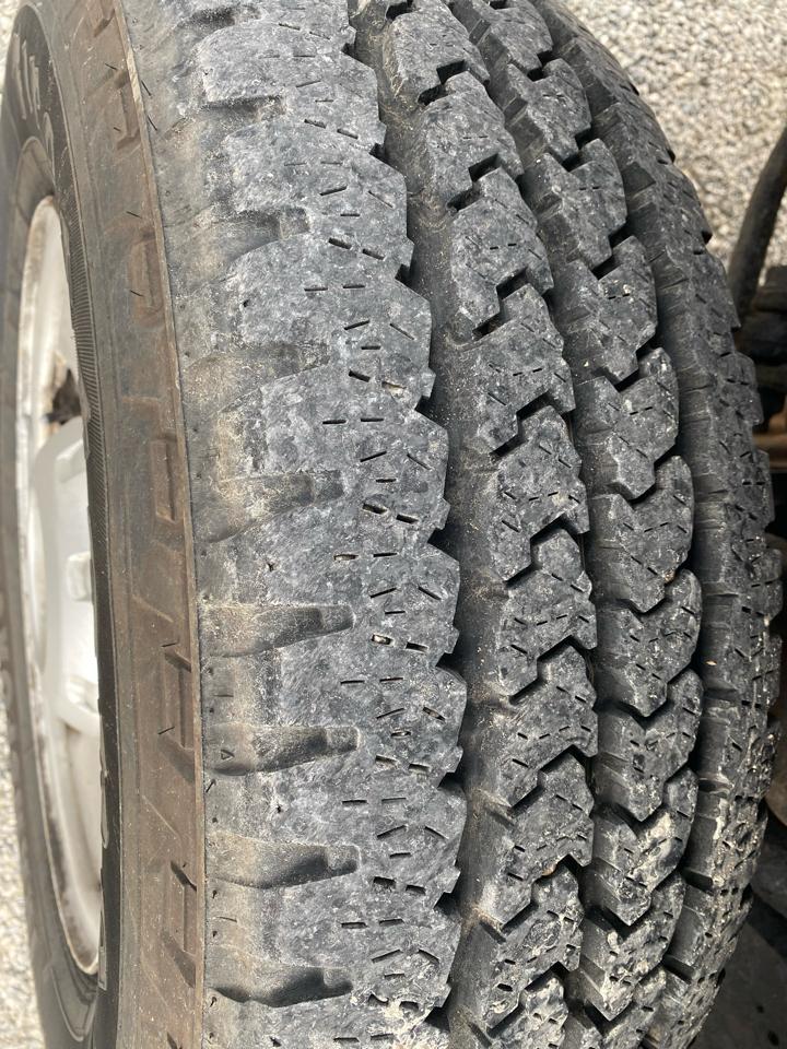 Ford Super Duty F-250 Supercab 142" XL 4WD 2006