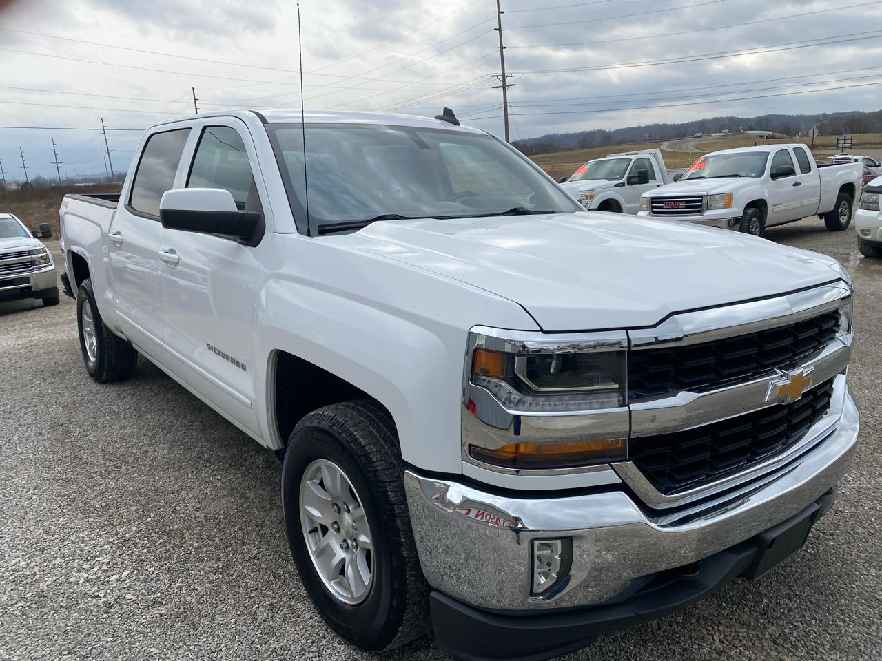 Chevrolet Silverado 1500 4WD Crew Cab 143.5" LT w/1LT 2018
