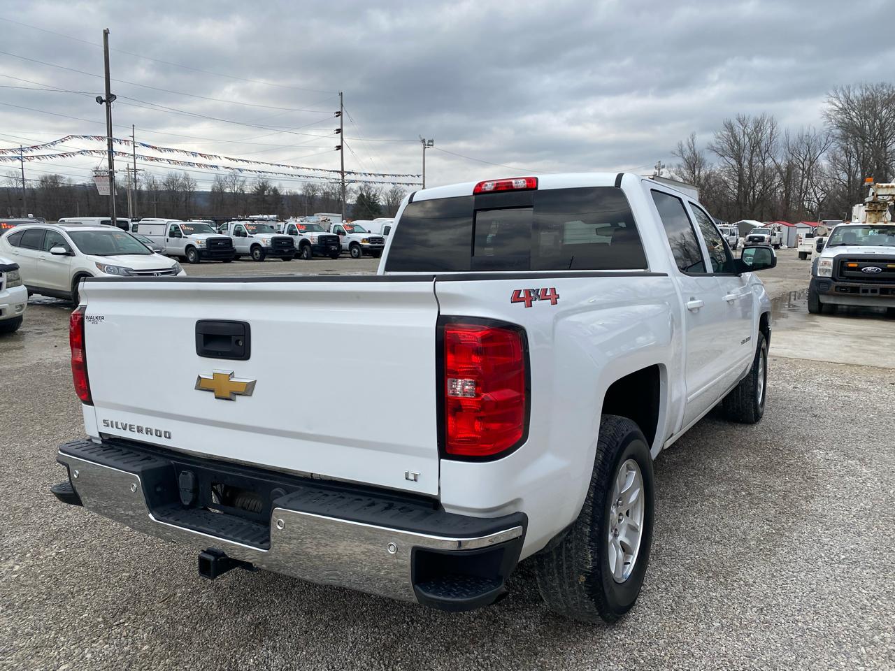 Chevrolet Silverado 1500 4WD Crew Cab 143.5" LT w/1LT 2018