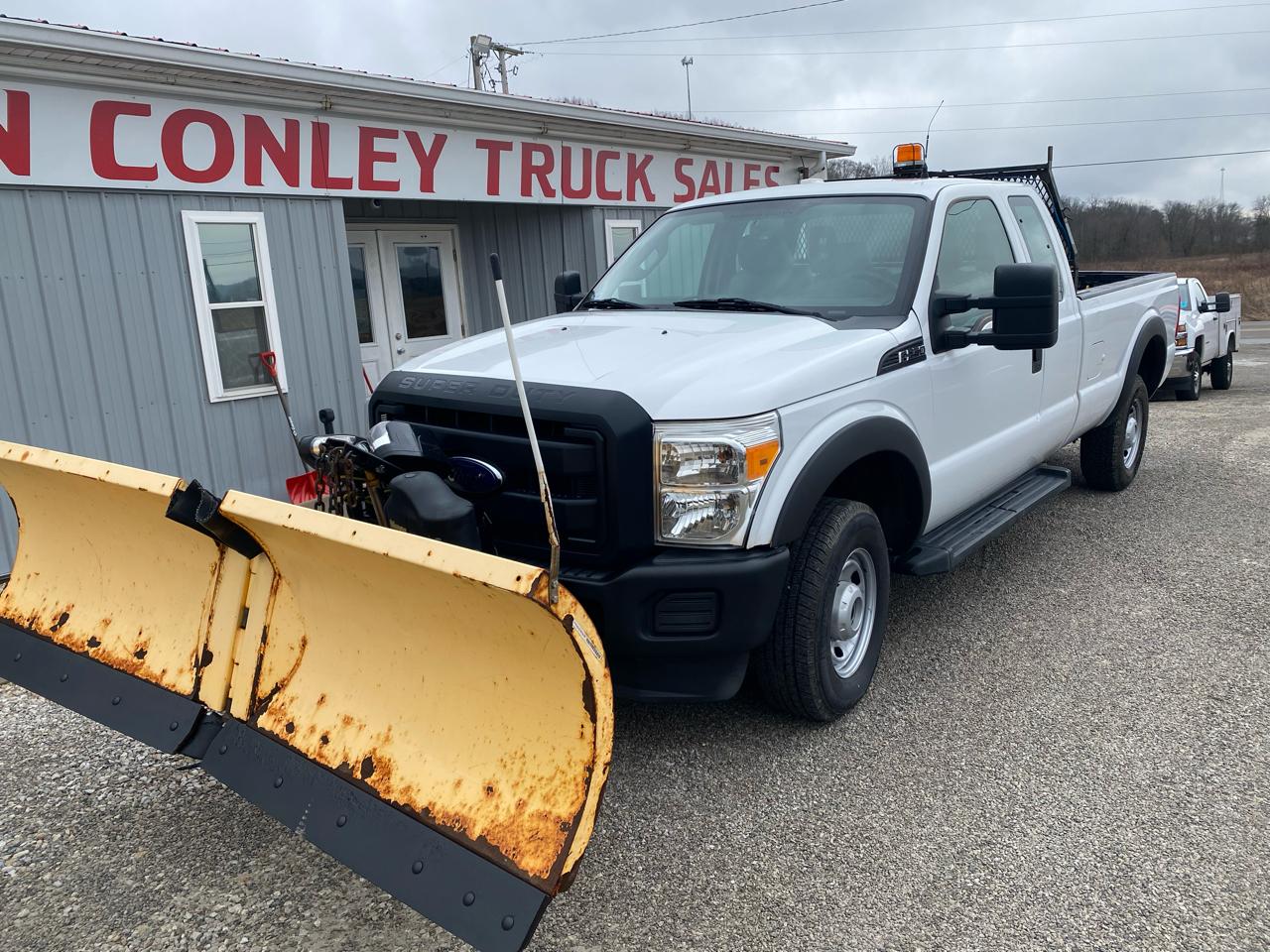 Ford Super Duty F-250 SRW 4WD SuperCab 142" XL 2012