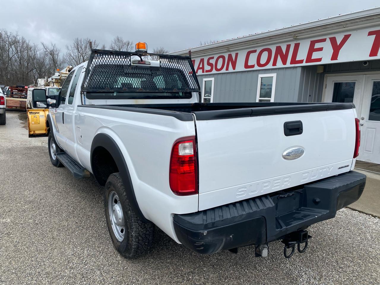 Ford Super Duty F-250 SRW 4WD SuperCab 142" XL 2012