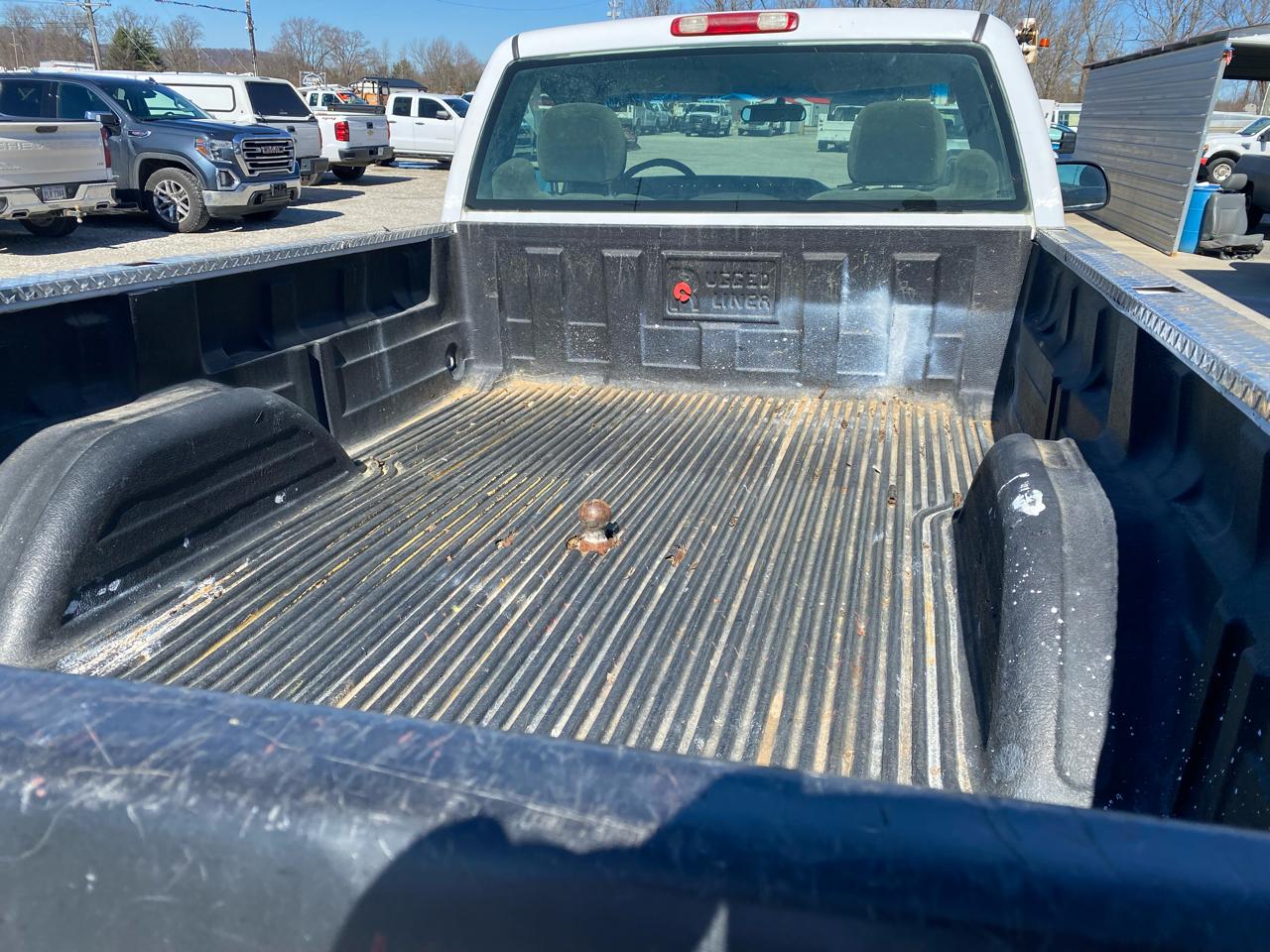 Chevrolet Silverado 2500HD Reg Cab 133" WB 4WD Work Truck 2003