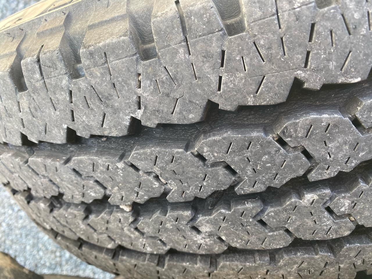 Chevrolet Silverado 2500HD Reg Cab 133" WB 4WD Work Truck 2003