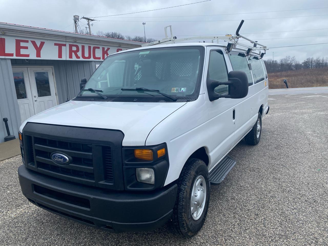 Ford Econoline Cargo Van E-350 Super Duty Ext Commercial 2012