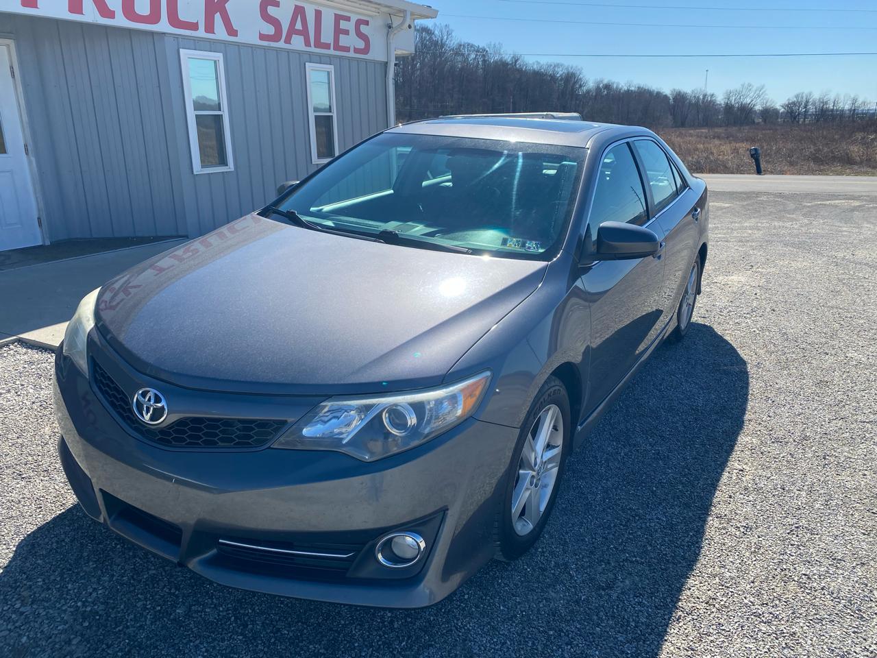 Toyota Camry 2014.5 4dr Sdn I4 Auto SE (Natl) 2014