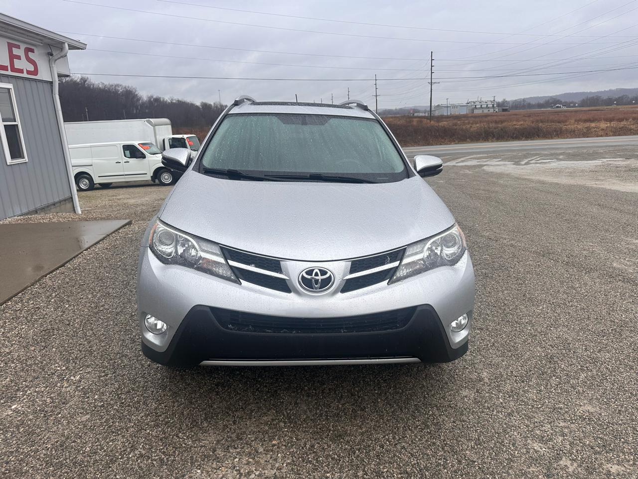Toyota RAV4 FWD 4dr XLE (Natl) 2015