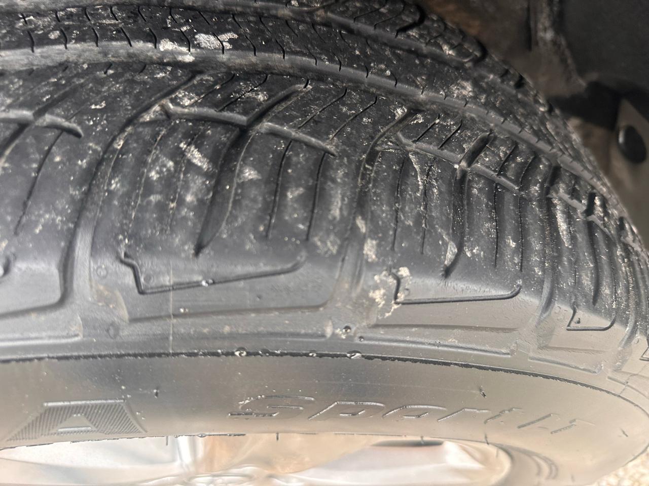 Toyota RAV4 FWD 4dr XLE (Natl) 2015