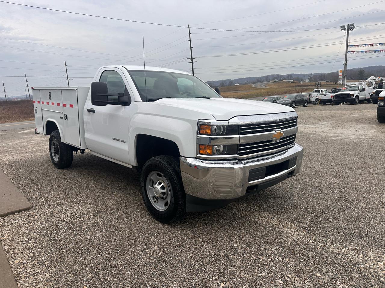 Chevrolet Silverado 2500HD 2WD Reg Cab 133.6" Work Truck 2016