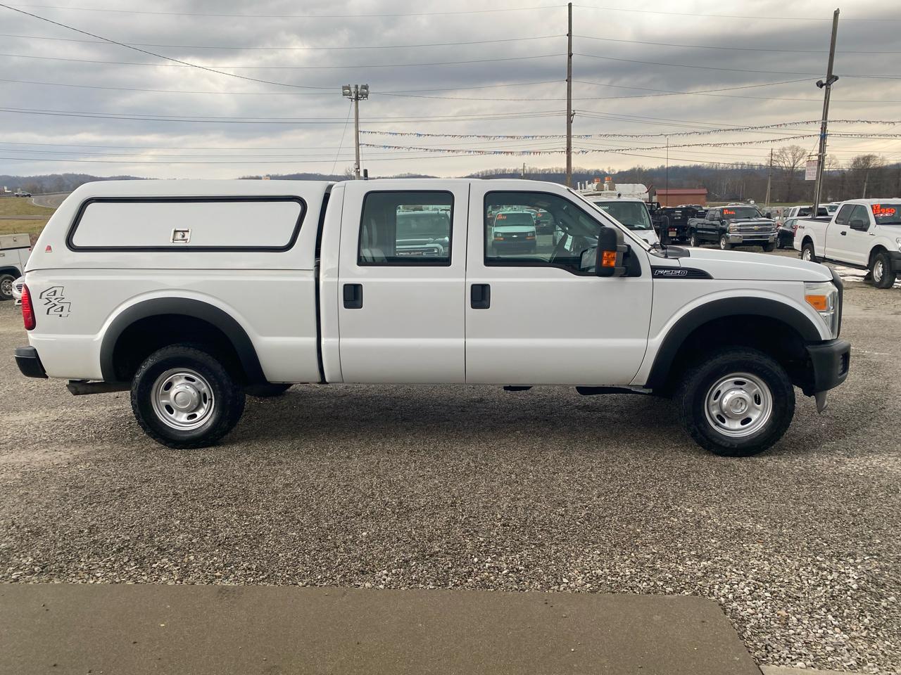 Ford Super Duty F-250 SRW 4WD Crew Cab 156" XL 2015